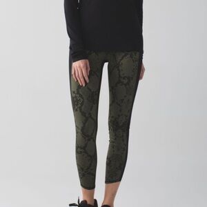 Lululemon Beyond Boundaries Pant - Black and Green Snake